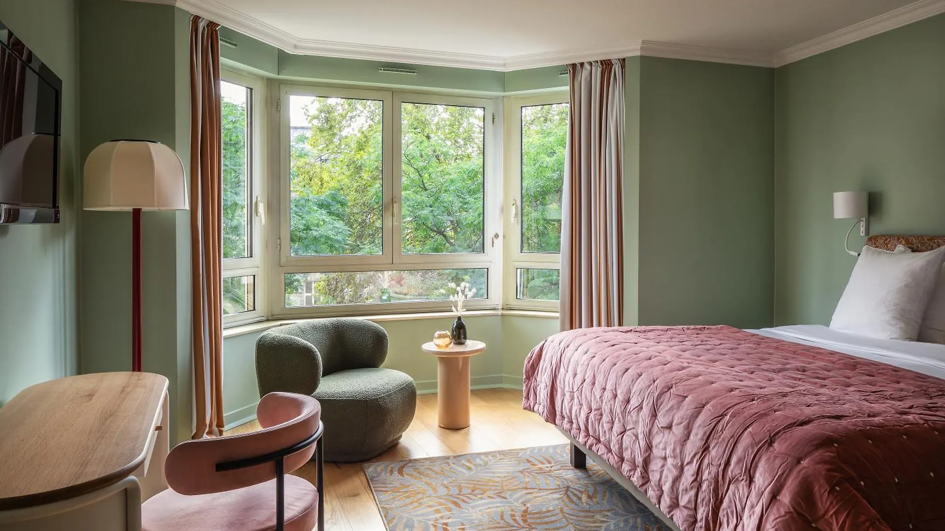 Royal Garden Champs-elysees Отель